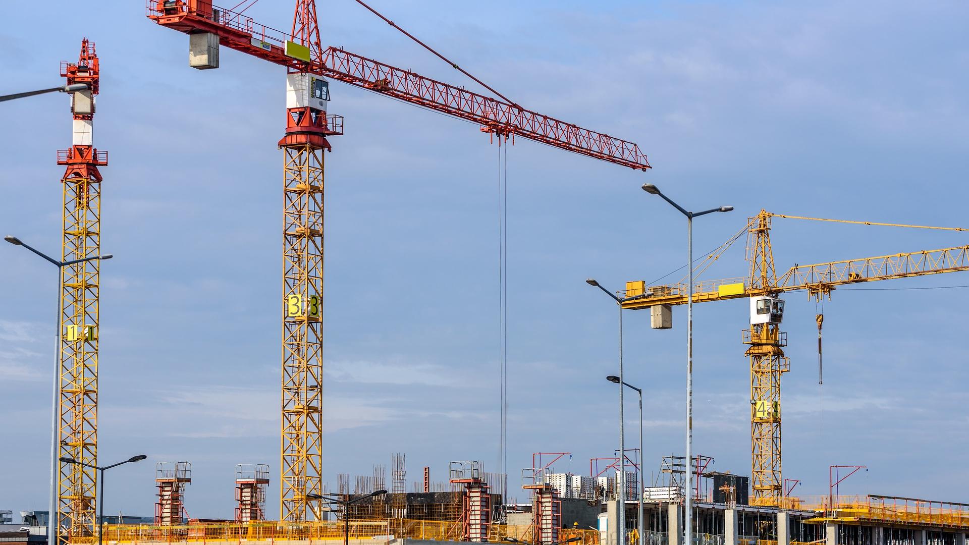 Building site with cranes
