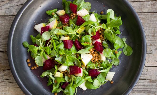 Vegan salad of pear, beets and watercress