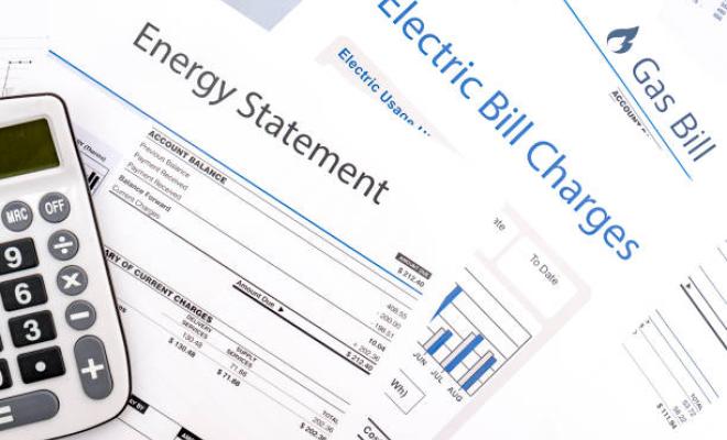 picture of energy bills plus calculator
